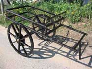 Садовая мебель и предметы ландшафтного дизайна. Кованая арба. Фото 87.